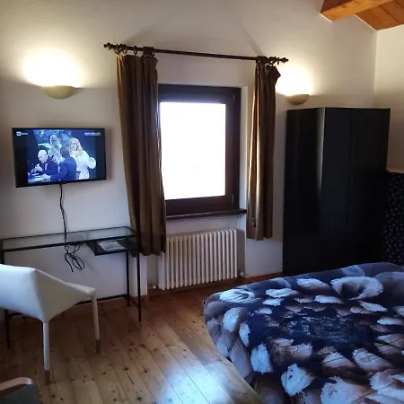Bed & Breakfast Uno Sguardo Verso Il Conero Osimo