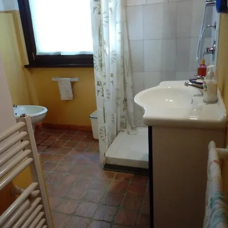 Uno Sguardo Verso Il Conero